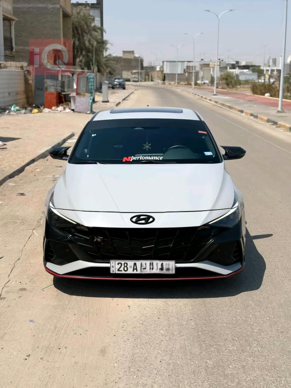 هیوندای ئەلەنترا